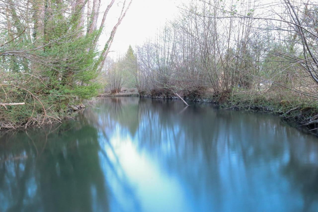 Hotier Des Fees Villa Andryes Dış mekan fotoğraf