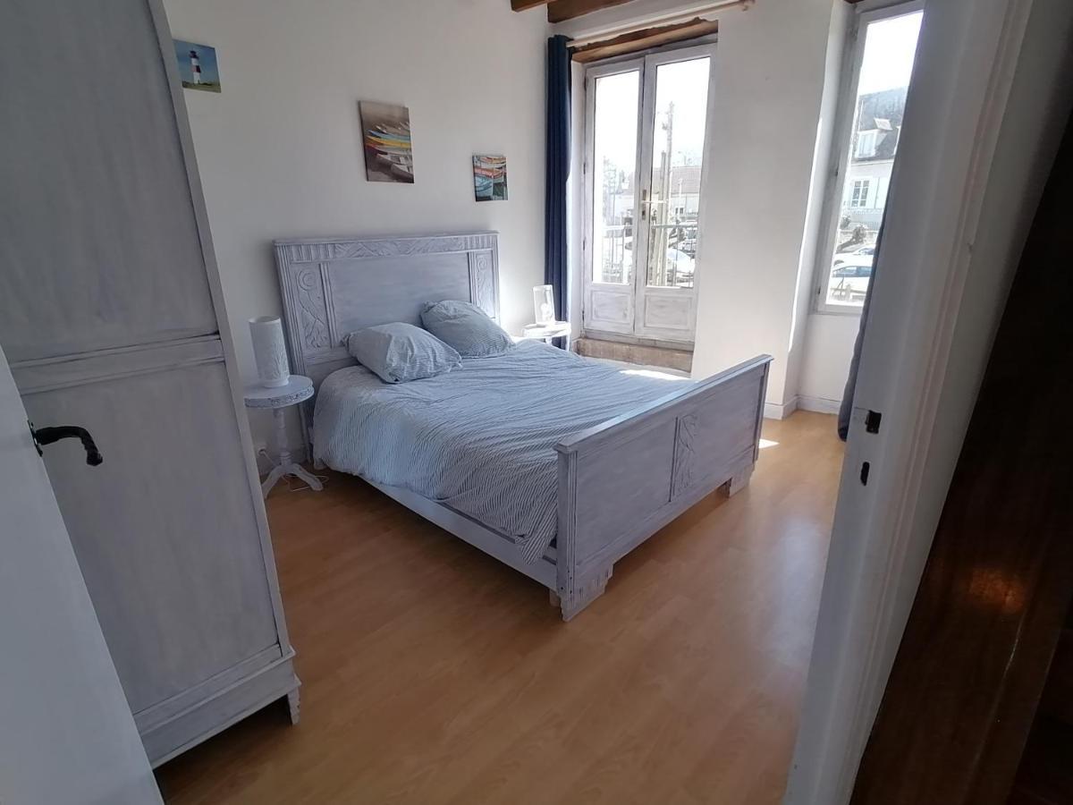Hotier Des Fees Villa Andryes Dış mekan fotoğraf